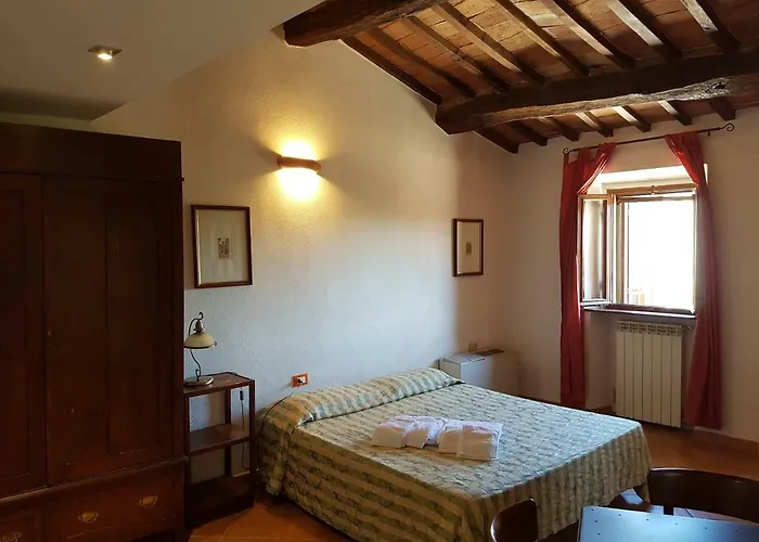 Borgo E Castello Suvereto