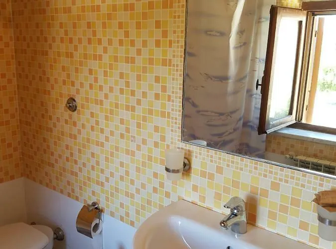 Apartamento Borgo E Castello Suvereto