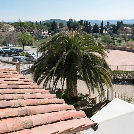 Διαμέρισμα Borgo E Castello *